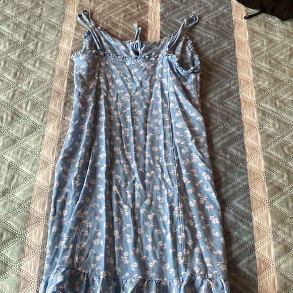 PACSUN DRESS SIZE SMALL - Picture 2 of 3